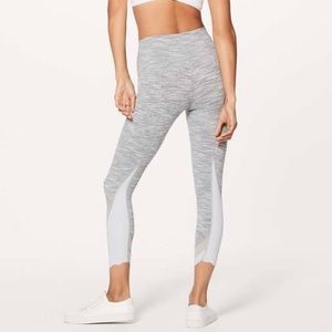 Lululemon Wunder Under Crop II (Scallop) 23"- Size 6